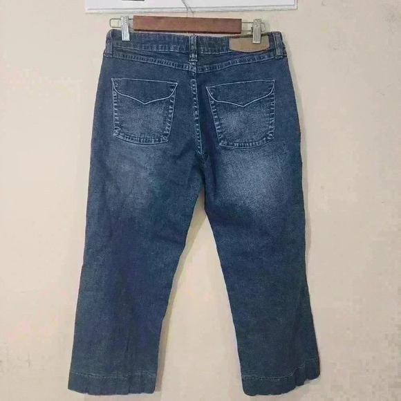 P5006 Christopher Blue  medium denim Capri  denim jeans size 32/8 nwot - Picture 6 of 7